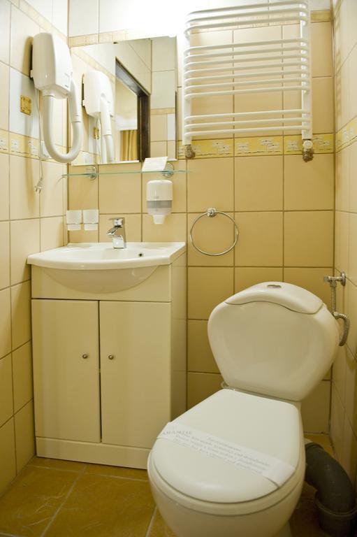 בידגוז'יז' Hotel Kresowianka מראה חיצוני תמונה