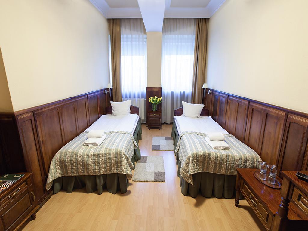 בידגוז'יז' Hotel Kresowianka מראה חיצוני תמונה