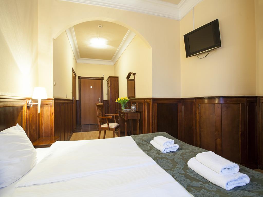 בידגוז'יז' Hotel Kresowianka מראה חיצוני תמונה